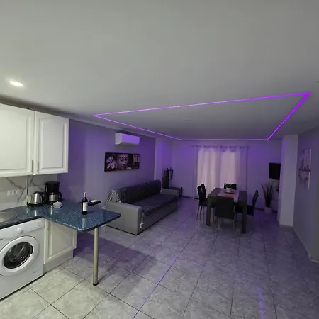 Mit Beheiztem Gemeinsamem Pool Apartmán *