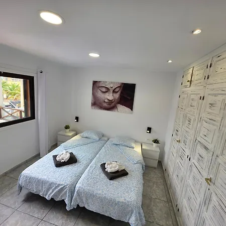 Mit Beheiztem Gemeinsamem Pool Apartmán *